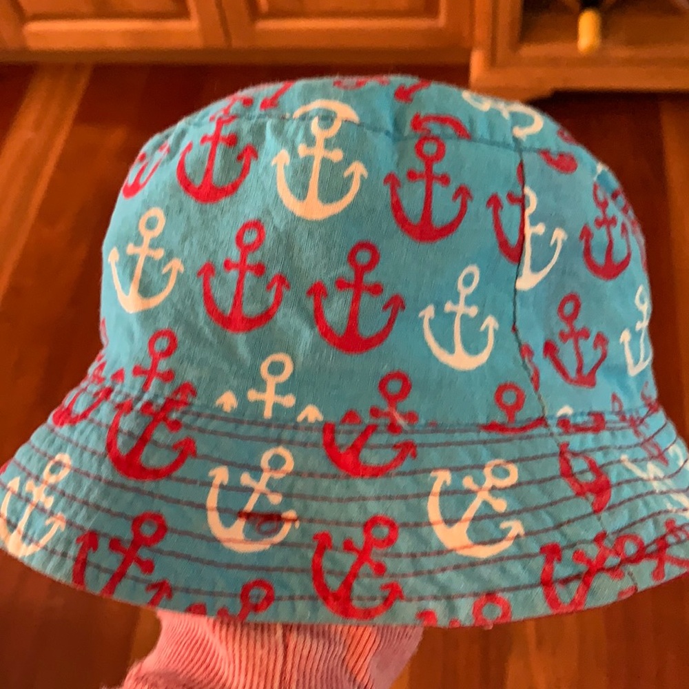 Hatley reversible anchor sun hat. Small (2-4years)